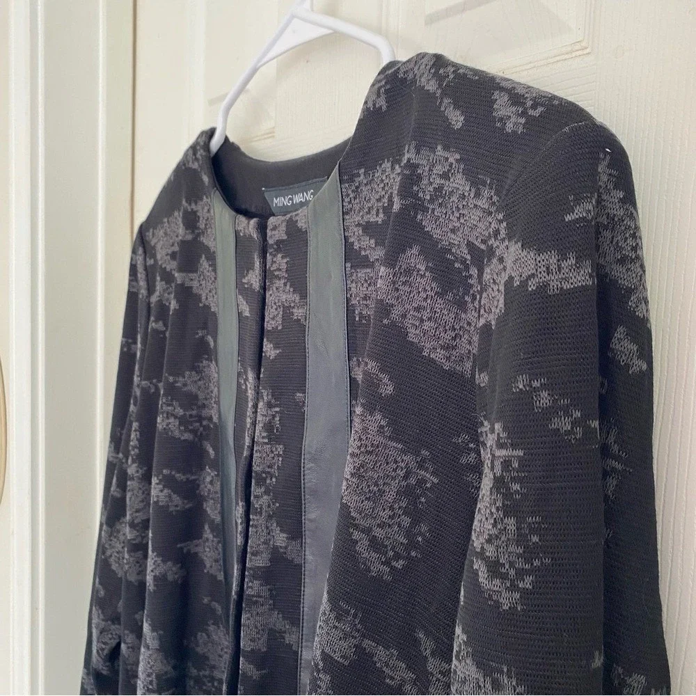 Ming Wang Women's Black and Gray Patterned Abstract Blazer Timeless Classic Sz L